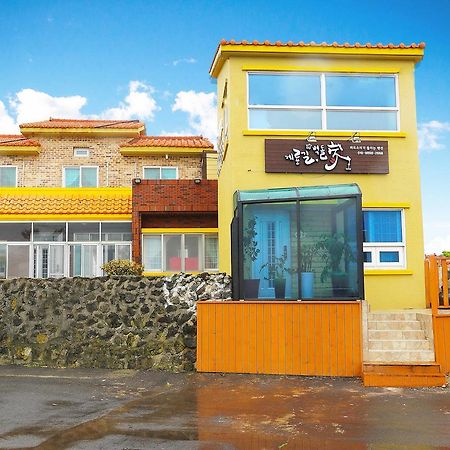 ג'גו Gyeryonggil Pension מראה חיצוני תמונה